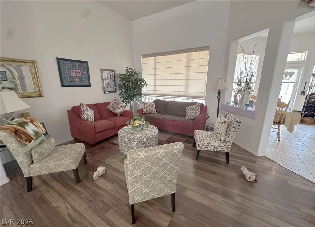2936 Hawksdale, Las Vegas, NV 89134