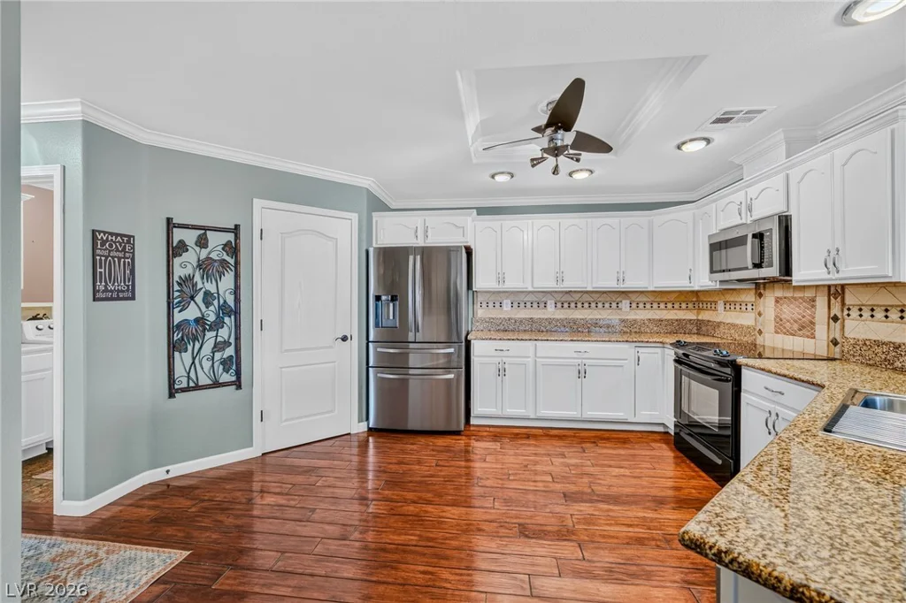 4700 Honey Locust, Pahrump, NV 89061