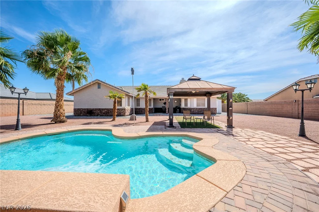 4700 Honey Locust, Pahrump, NV 89061