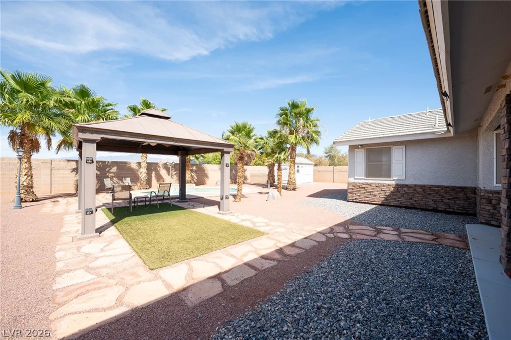 4700 Honey Locust, Pahrump, NV 89061