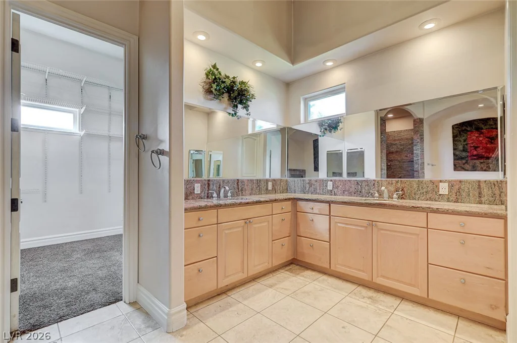 410 Paradise Hills, Henderson, NV 89002