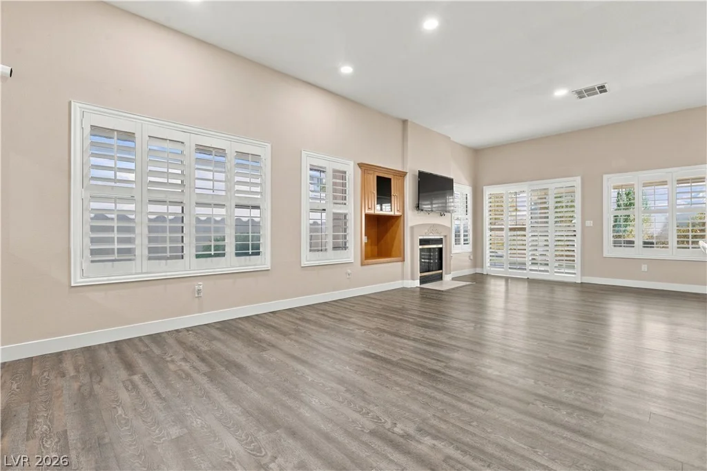 7952 Nookfield, Las Vegas, NV 89147