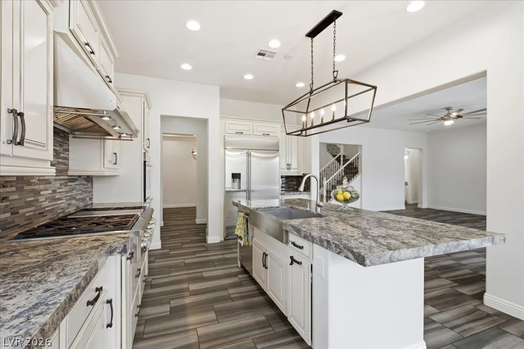 497 Paso De Montana, Las Vegas, NV 89138