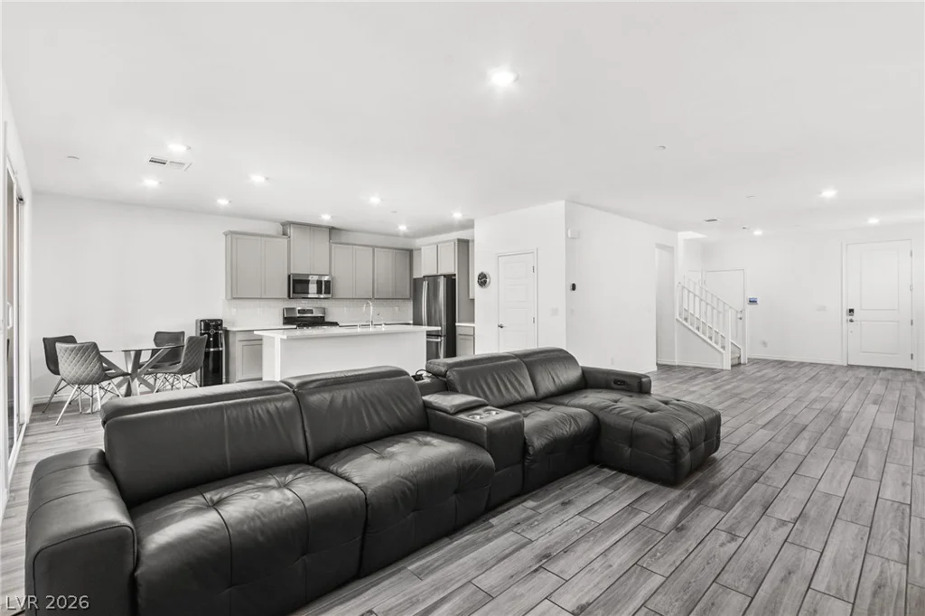 186 Viento Ridge, Henderson, NV 89012