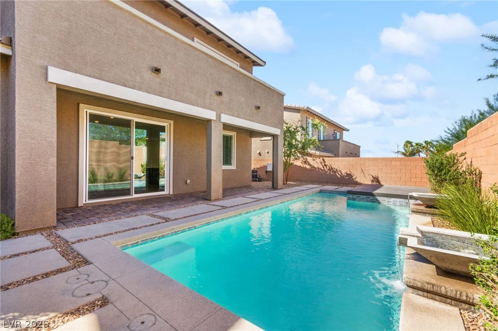 186 Viento Ridge, Henderson, NV 89012