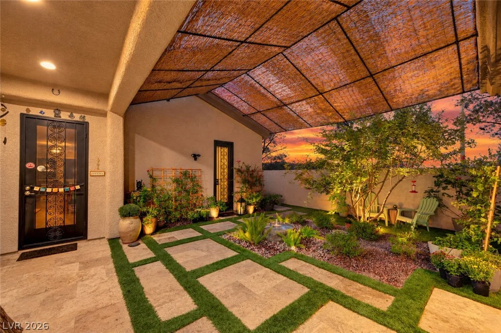 253 Goldstar, Henderson, NV 89012