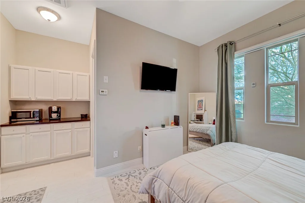 253 Goldstar, Henderson, NV 89012