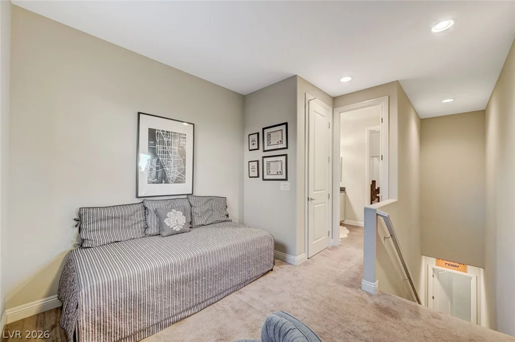 253 Goldstar, Henderson, NV 89012