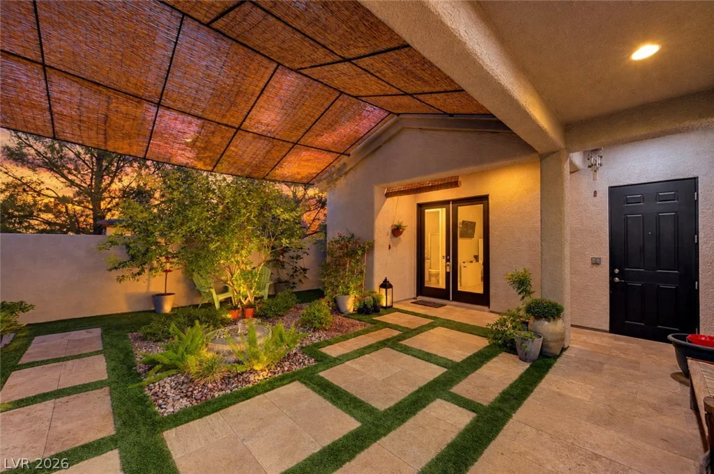 253 Goldstar, Henderson, NV 89012