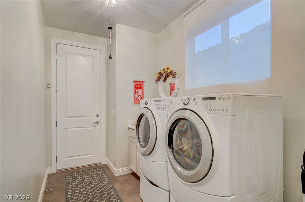 253 Goldstar, Henderson, NV 89012