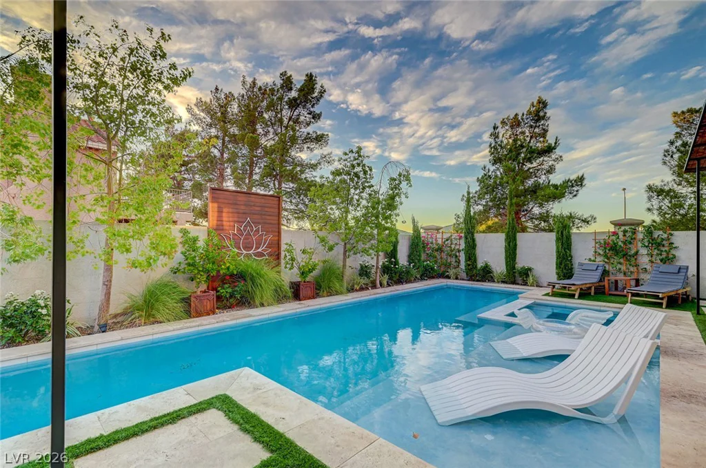 253 Goldstar, Henderson, NV 89012