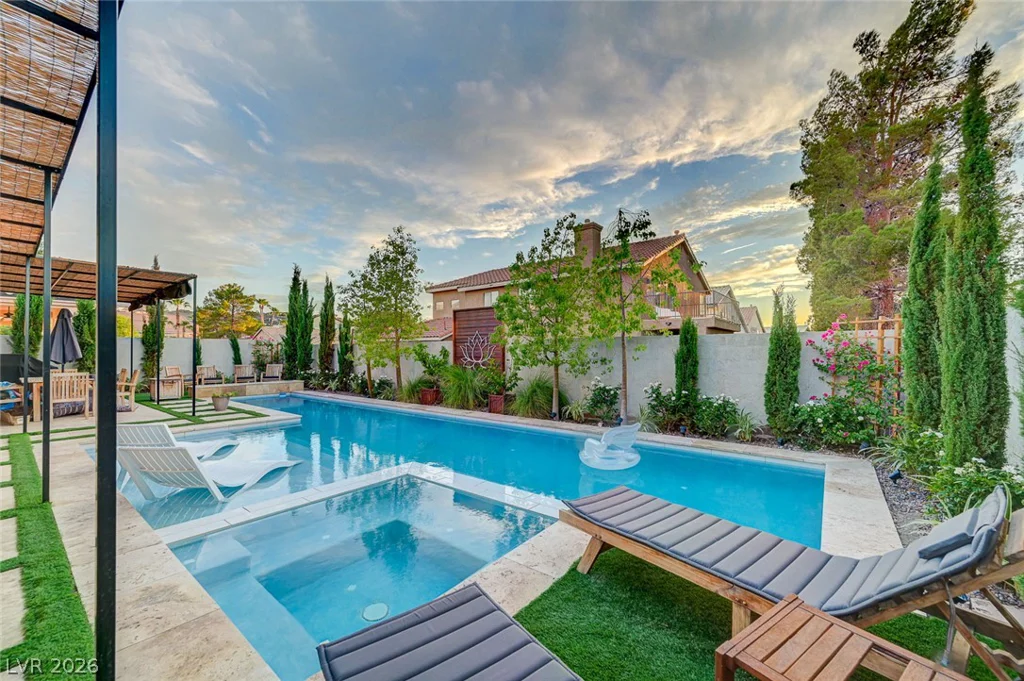 253 Goldstar, Henderson, NV 89012