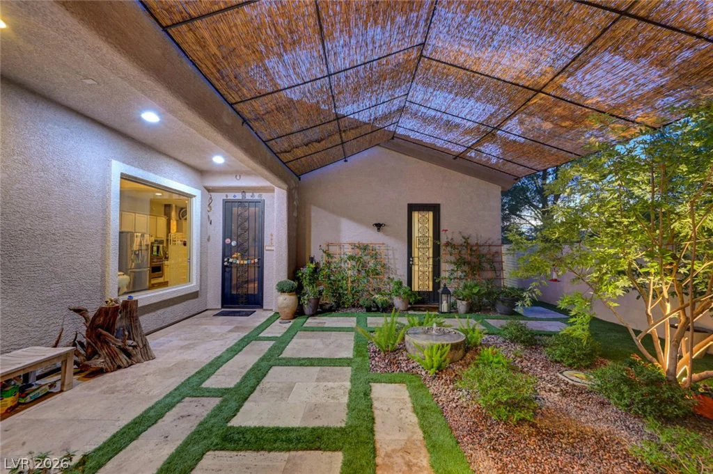253 Goldstar, Henderson, NV 89012
