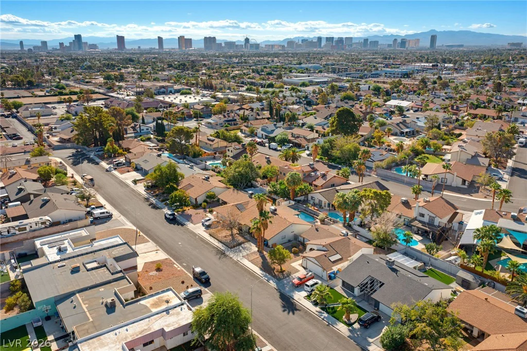6205 Vista Verde, Las Vegas, NV 89146