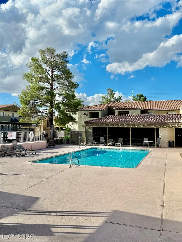 3151 Soaring Gulls, Las Vegas, NV 89128