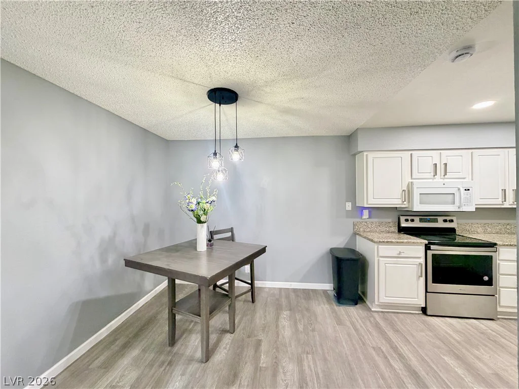 3151 Soaring Gulls, Las Vegas, NV 89128