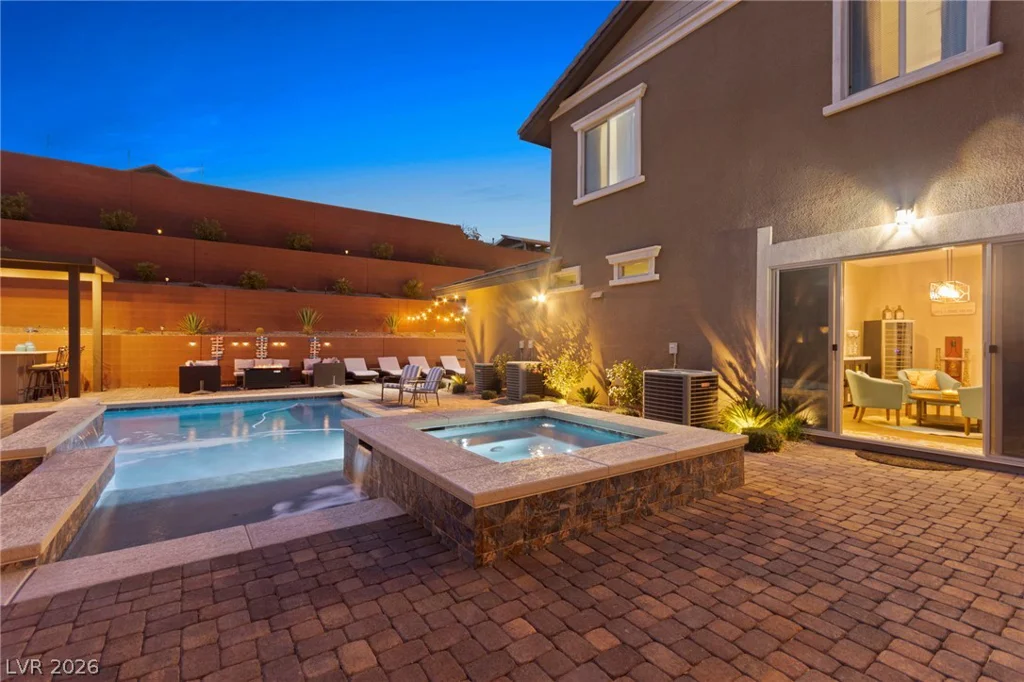 5523 Kyle Peak, Las Vegas, NV 89135