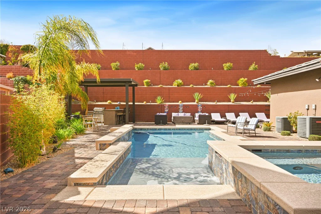 5523 Kyle Peak, Las Vegas, NV 89135