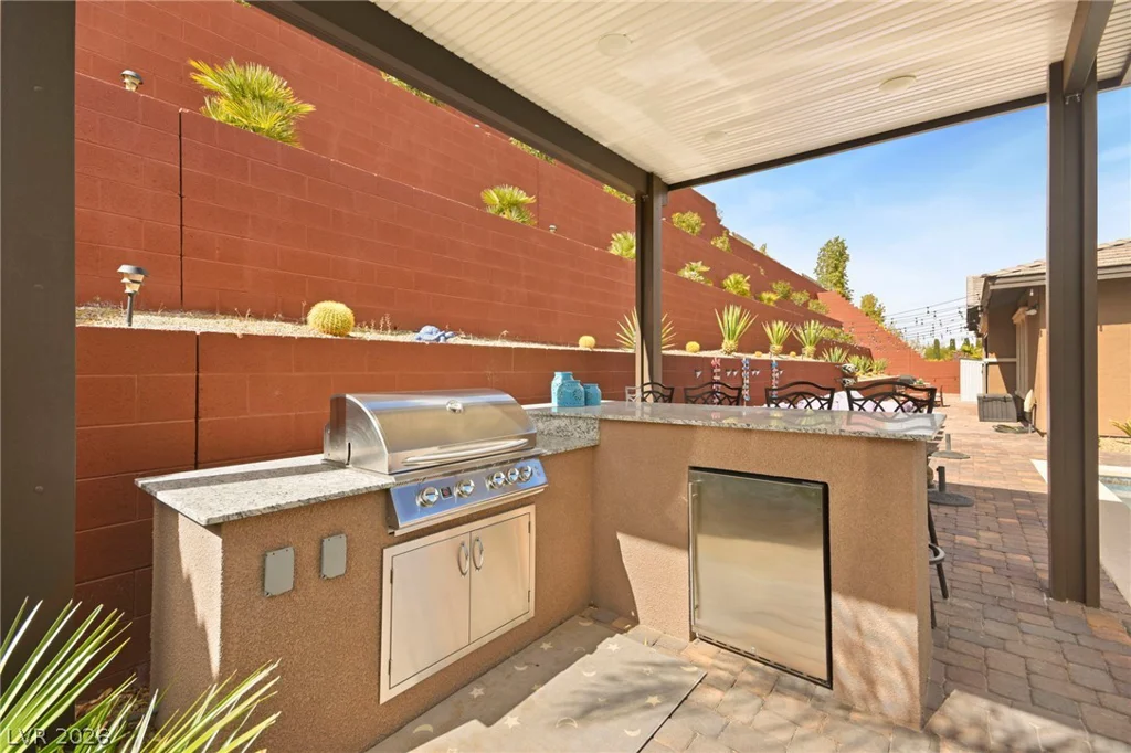 5523 Kyle Peak, Las Vegas, NV 89135