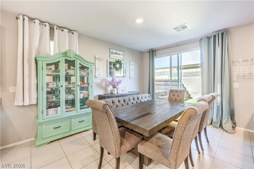 5551 Jinan, Las Vegas, NV 89148