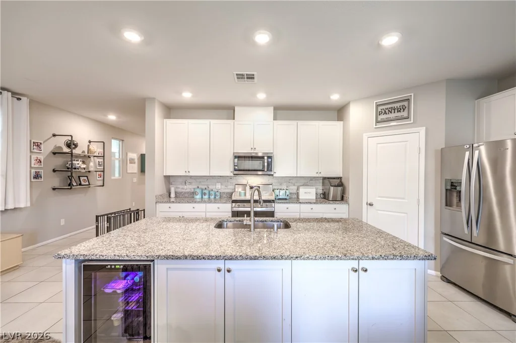 5551 Jinan, Las Vegas, NV 89148