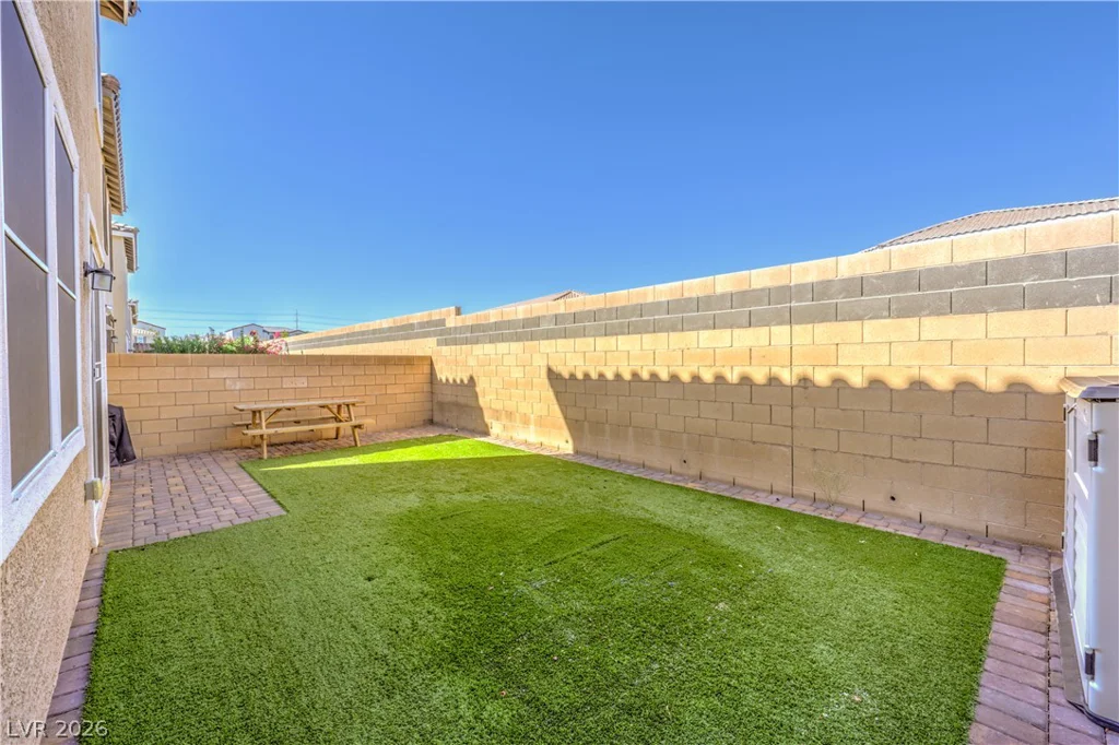 5551 Jinan, Las Vegas, NV 89148
