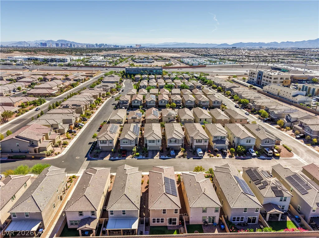 5551 Jinan, Las Vegas, NV 89148