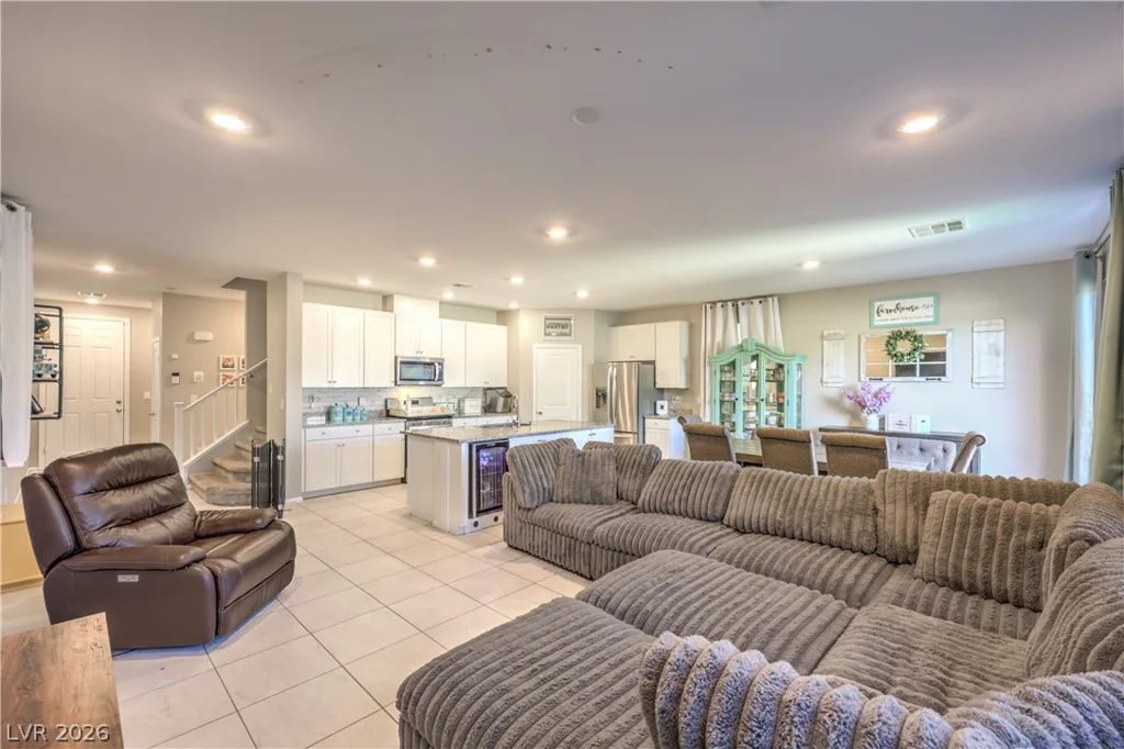 5551 Jinan, Las Vegas, NV 89148