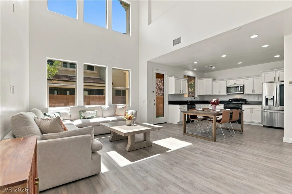 11235 Almador Vista, Las Vegas, NV 89135