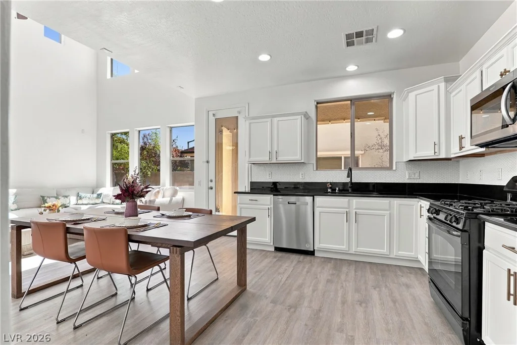 11235 Almador Vista, Las Vegas, NV 89135