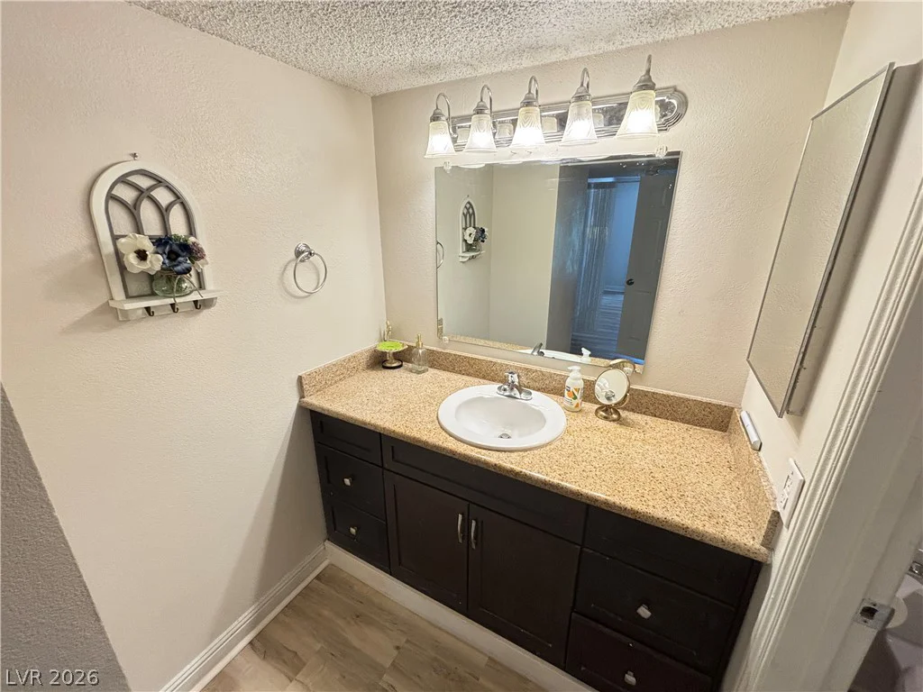 1515 Reno, Las Vegas, NV 89119