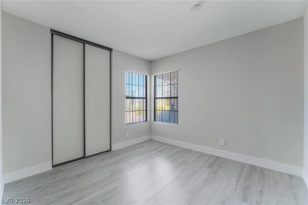 7373 Newcrest, Las Vegas, NV 89147
