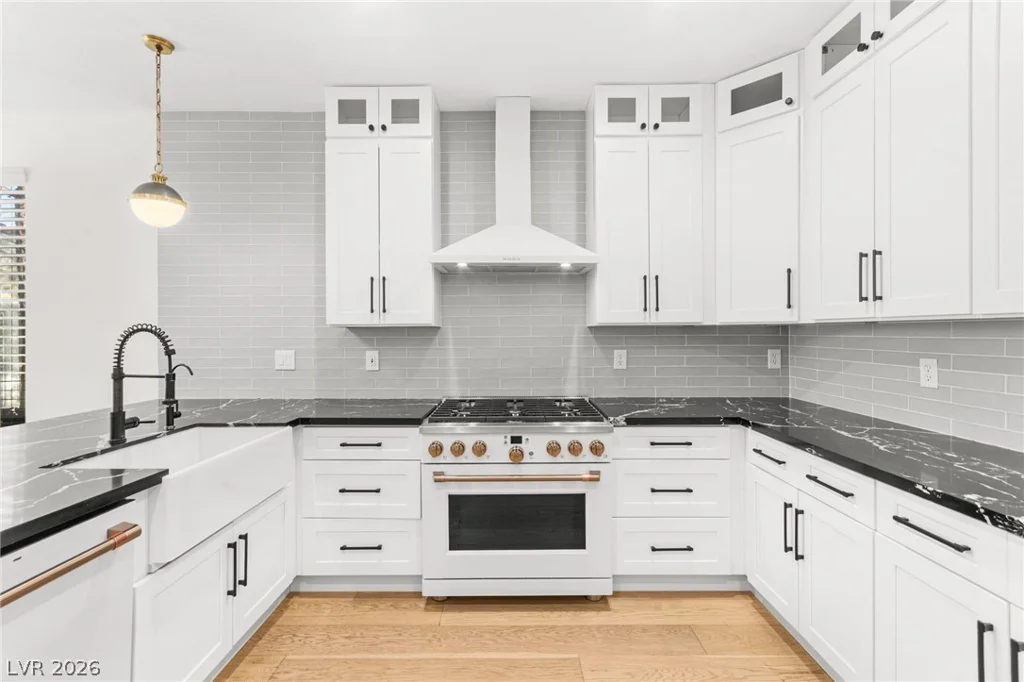 1920 Summer Palm, Las Vegas, NV 89134