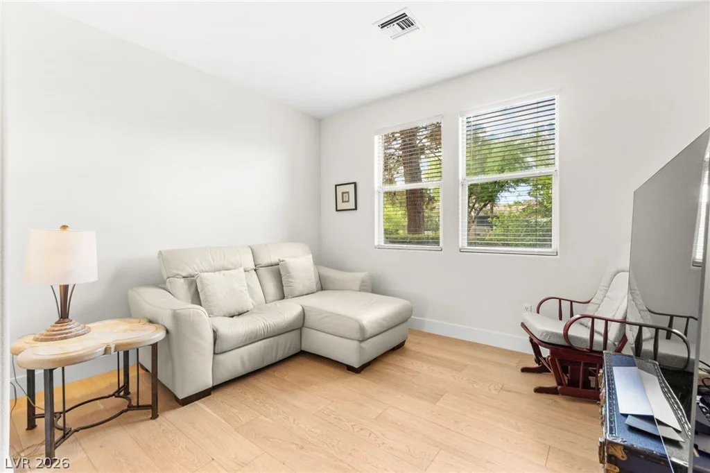 1920 Summer Palm, Las Vegas, NV 89134