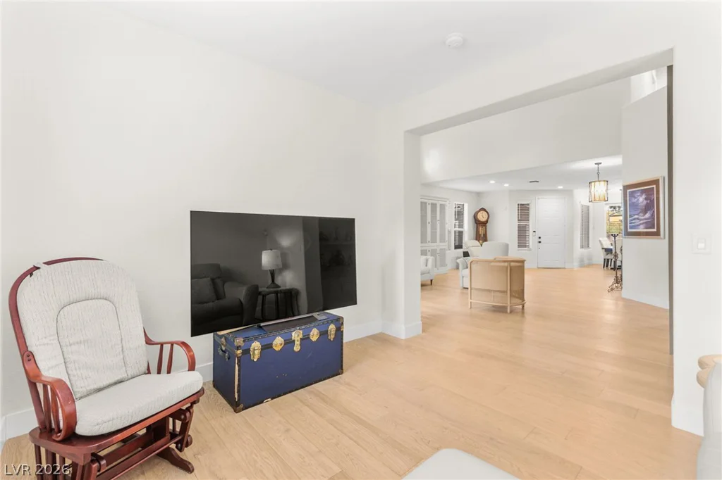 1920 Summer Palm, Las Vegas, NV 89134