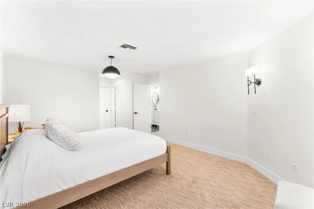 1920 Summer Palm, Las Vegas, NV 89134