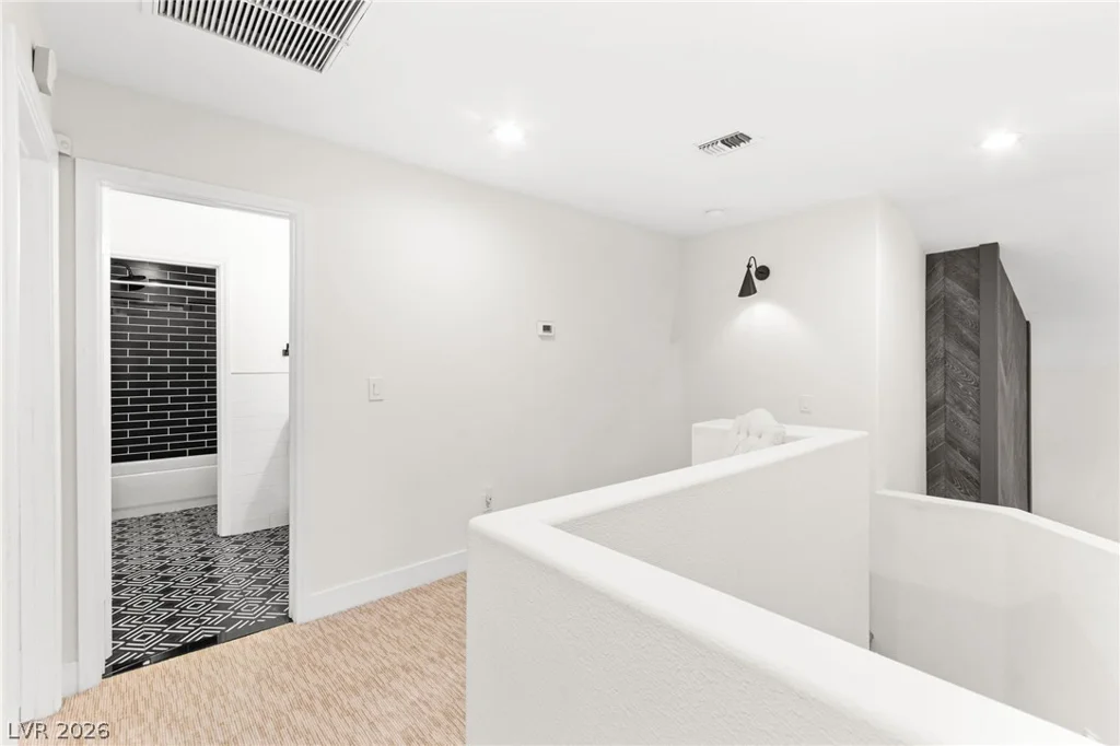 1920 Summer Palm, Las Vegas, NV 89134