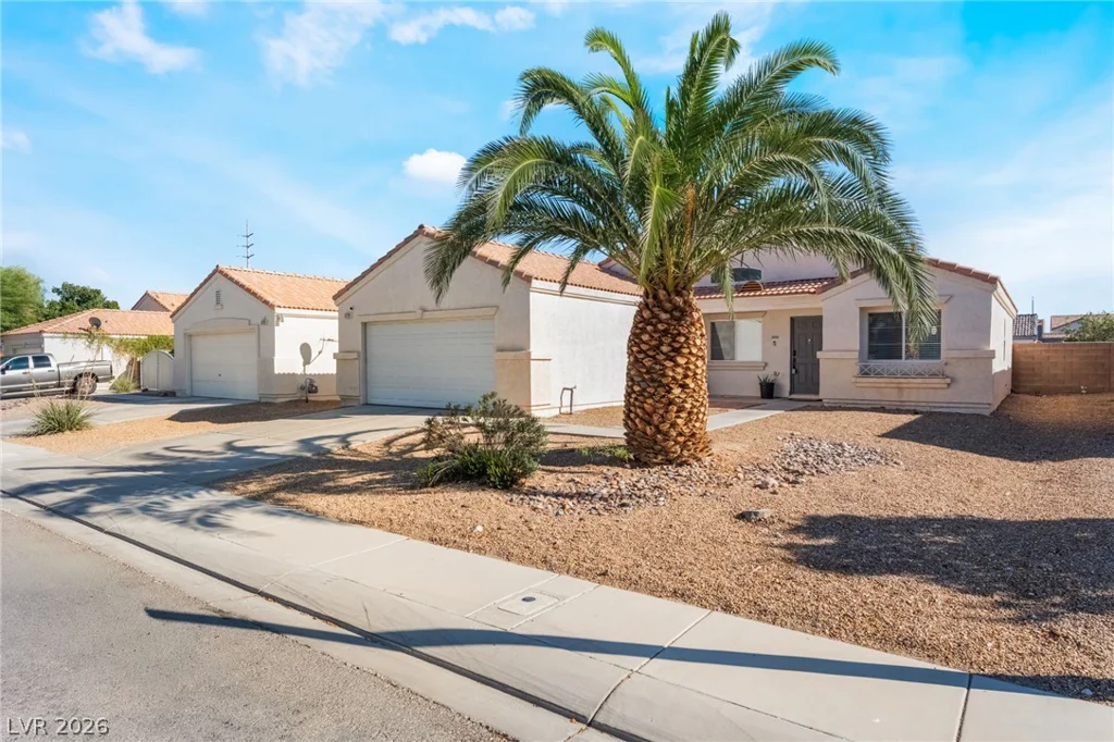 3729 Shimmering Creek, North Las Vegas, NV 89031