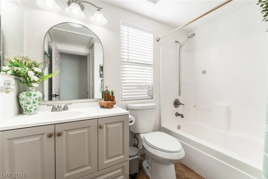 3729 Shimmering Creek, North Las Vegas, NV 89031