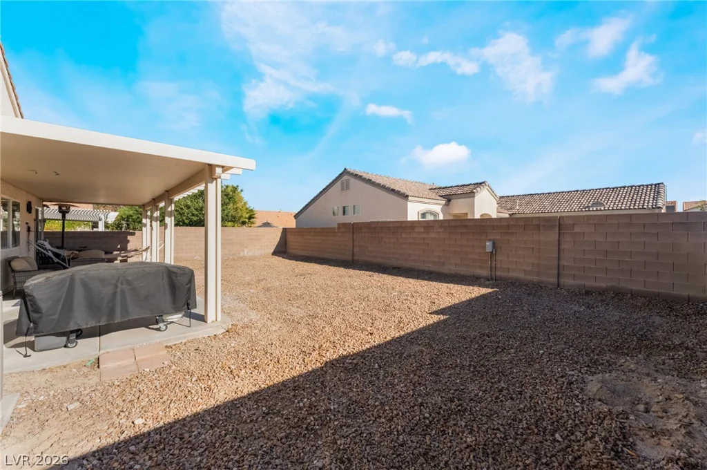 3729 Shimmering Creek, North Las Vegas, NV 89031