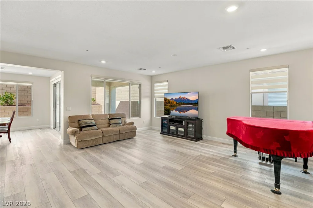 10984 Harlowe Grove, Las Vegas, NV 89166