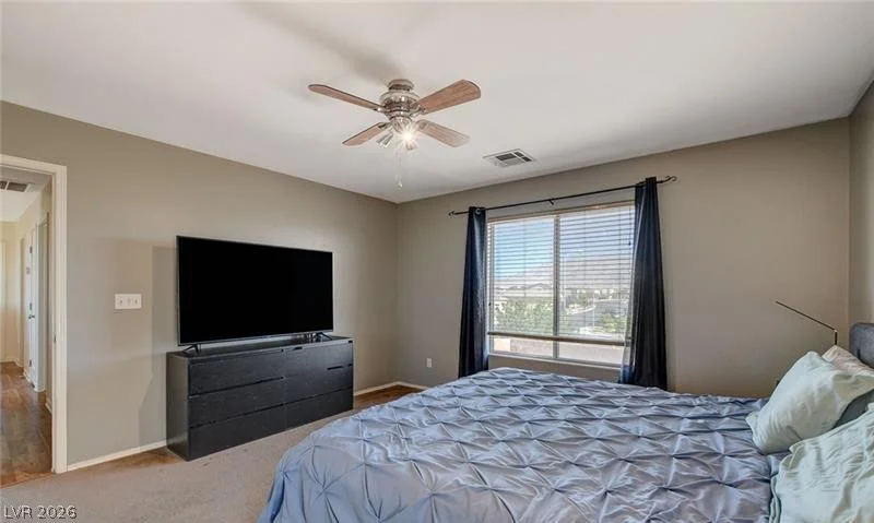 4 Goldleaf Falls, North Las Vegas, NV 89031