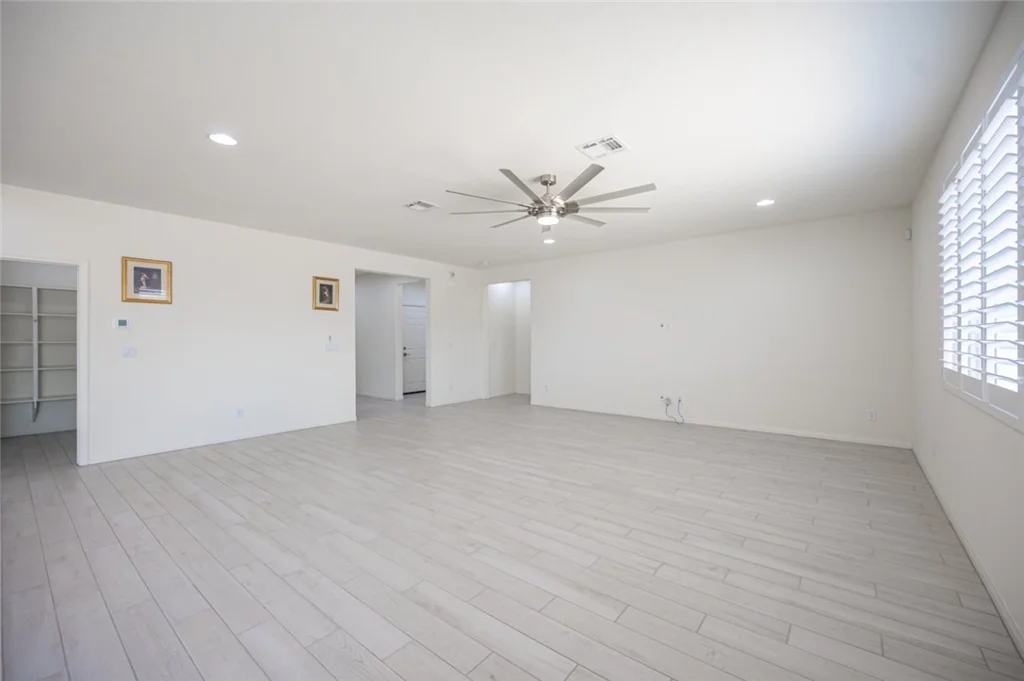 6431 Sundance, Pahrump, NV 89061
