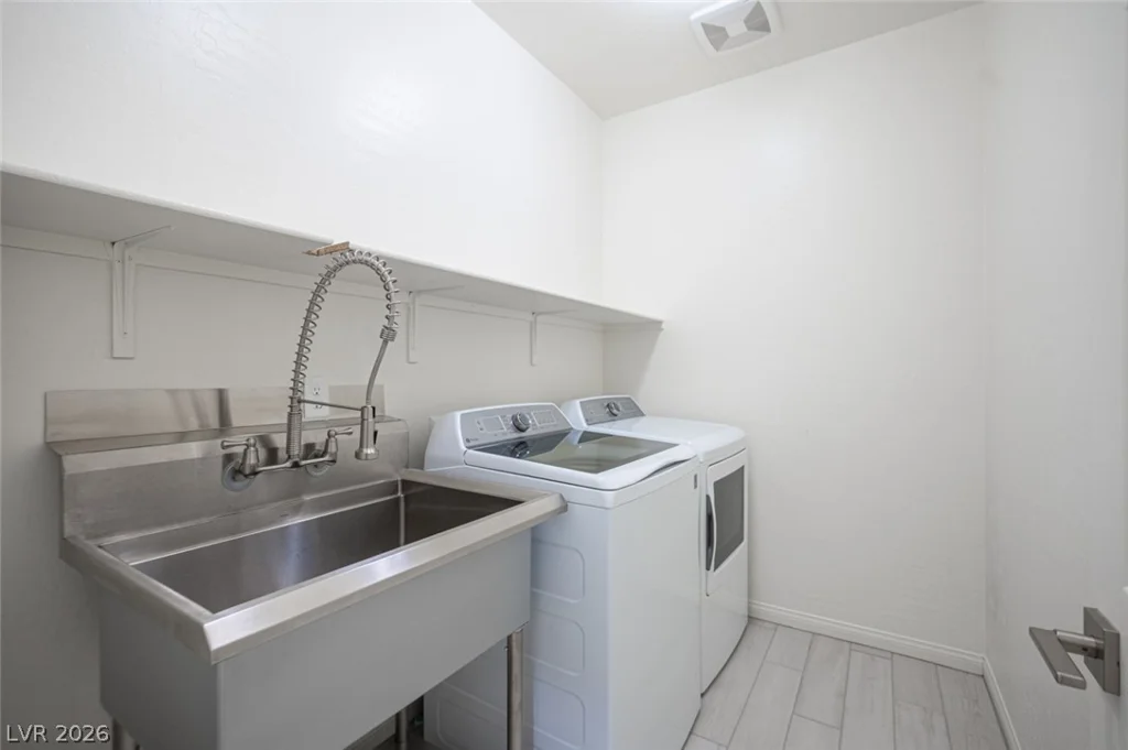 6431 Sundance, Pahrump, NV 89061