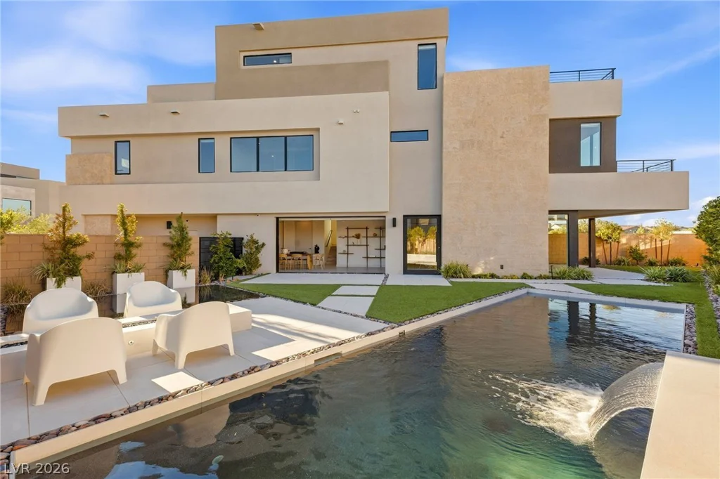4022 Heron Fairway, Las Vegas, NV 89141
