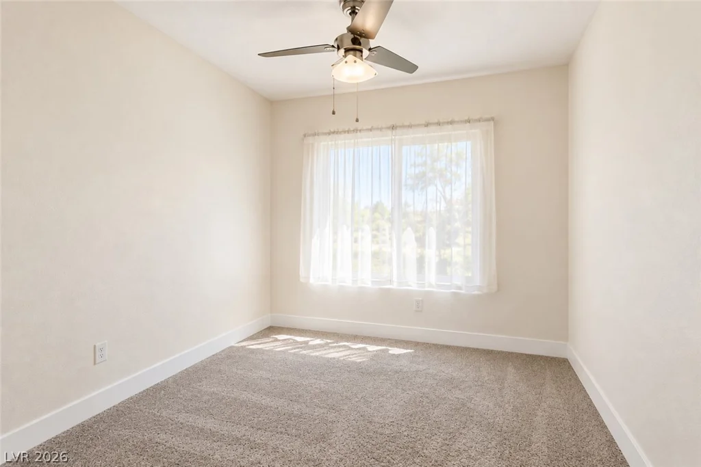 2217 Hallston, Las Vegas, NV 89134