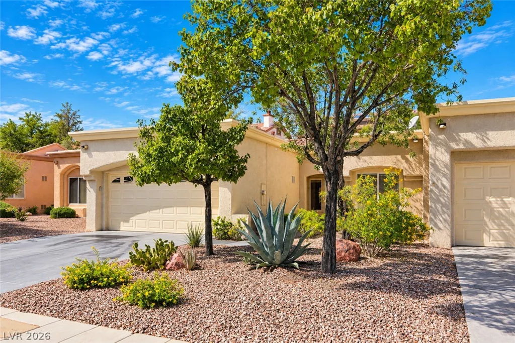2217 Hallston, Las Vegas, NV 89134
