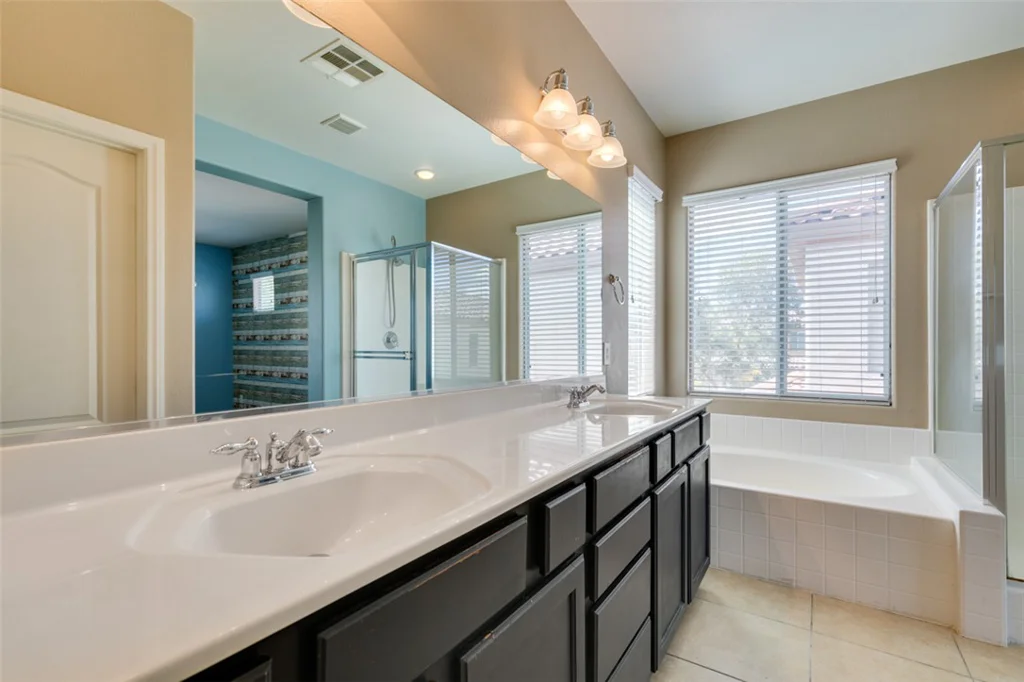 8365 Rygate, Las Vegas, NV 89178