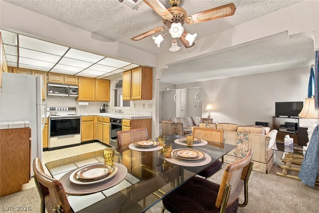 1751 Reno, Las Vegas, NV 89119