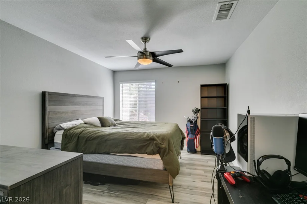 2200 Fort Apache, Las Vegas, NV 89117